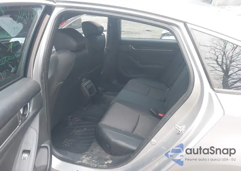 2021 Honda Accord Sport z USA, uszkodzony, nr VIN 1HGCV1F38MA008290